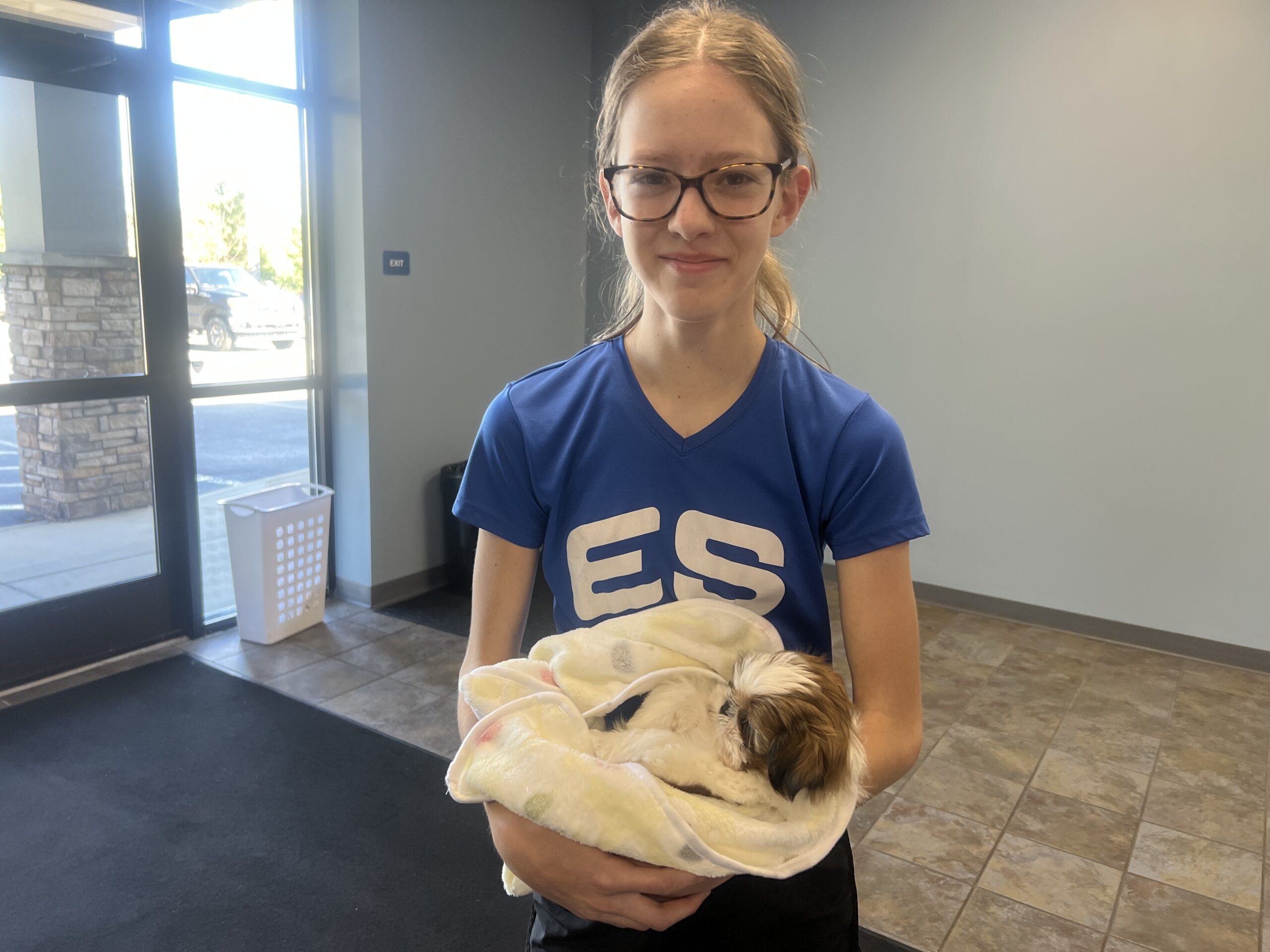 anna with dog